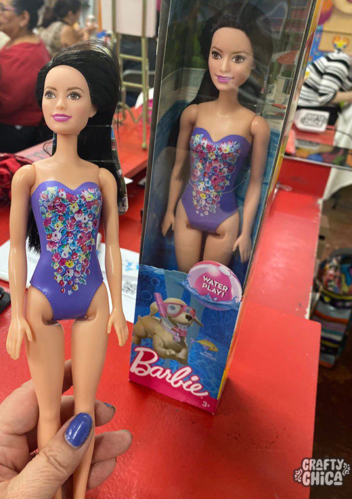 Make your own Day of the Dead Barbie! #craftychica #dayofthedeadbarbie #paintedbarbie #muertosbarbie