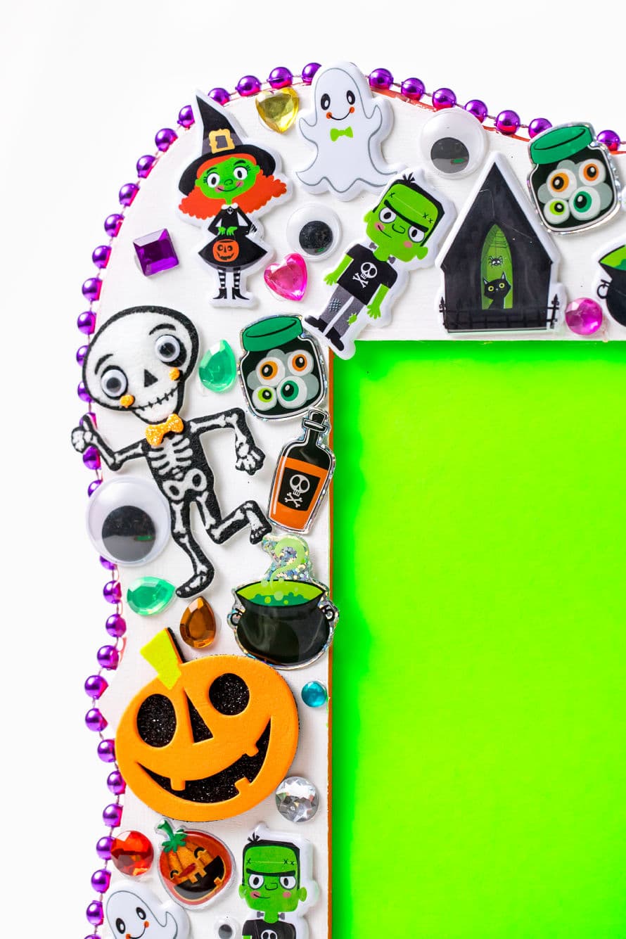 Halloween sticker frame