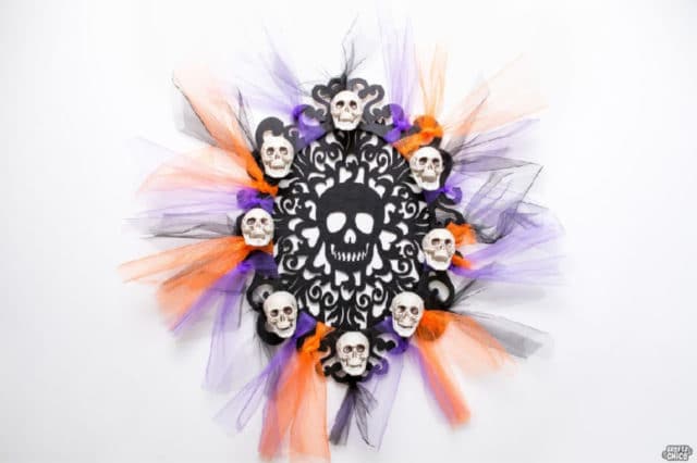 Halloween skull wreath