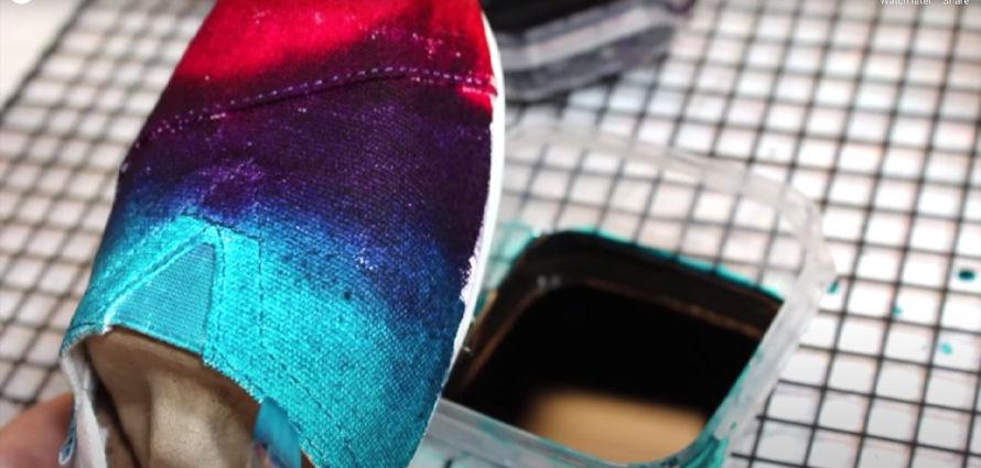 How to tie-dye your sneakers! #craftychica #tiedye