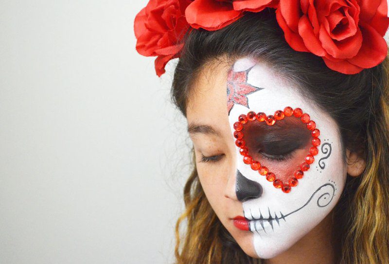 143-80497-day-of-the-dead-face-painting-tutorial-1412629110