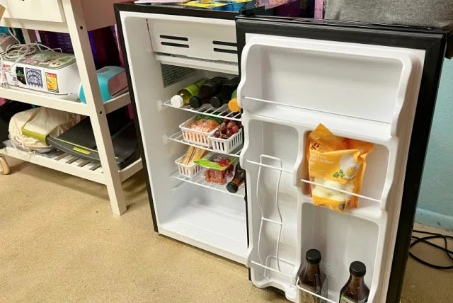 Mini-fridge ideas for your craft room