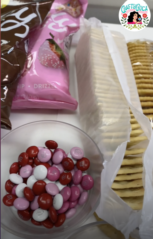 Valentine party foods - sweet and salty snacks