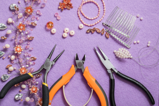 jewelry tools.